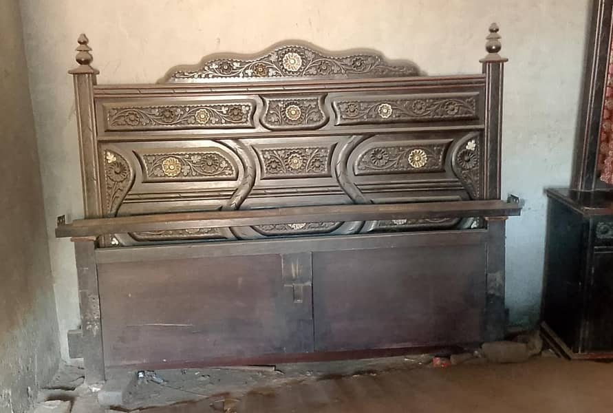 used complete bed set 1
