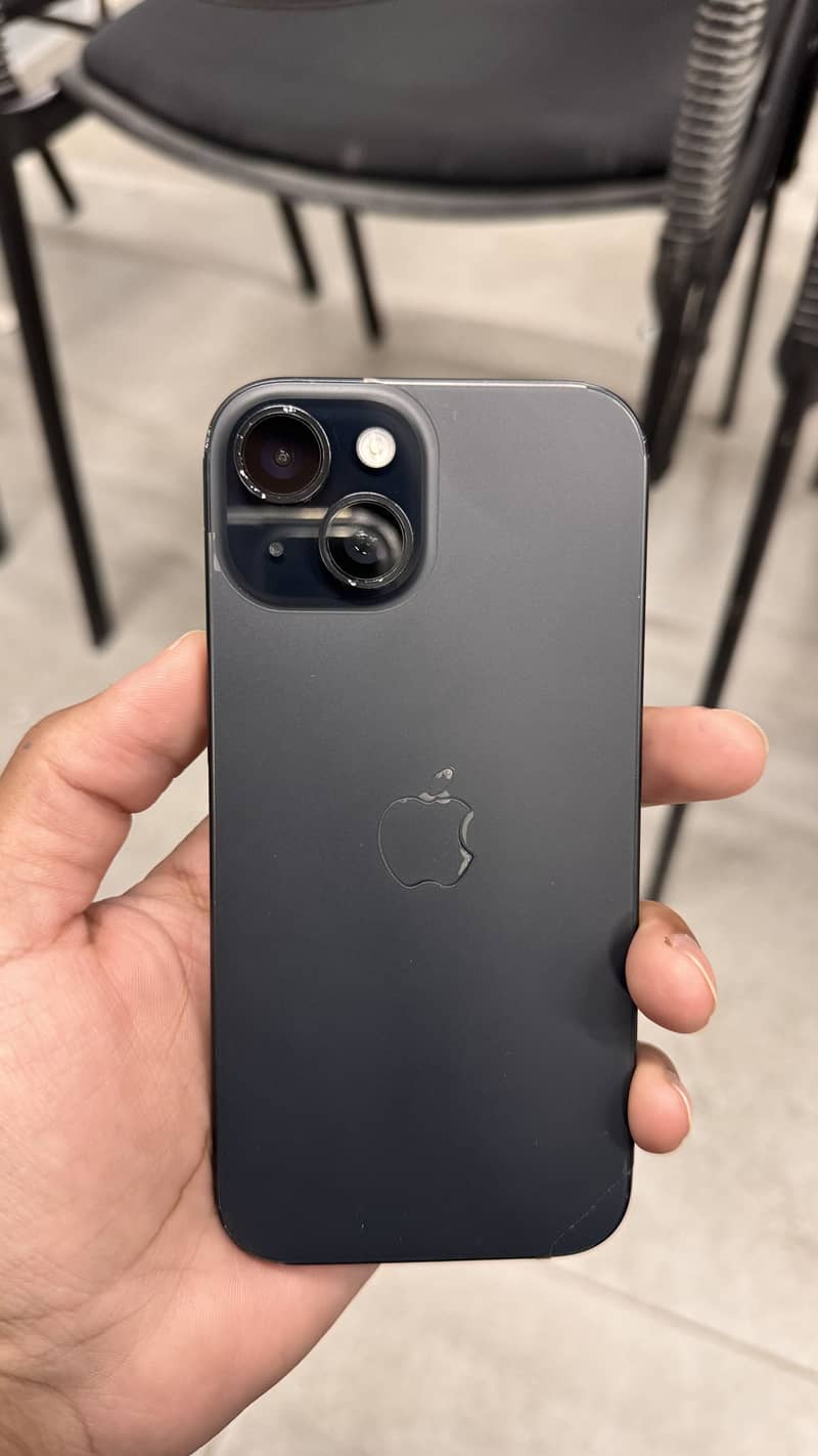 Apple iPhone 15 3