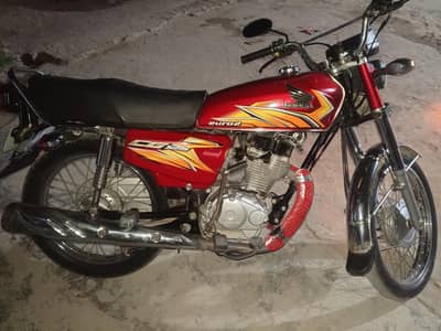 Honda 125 motorcycle
