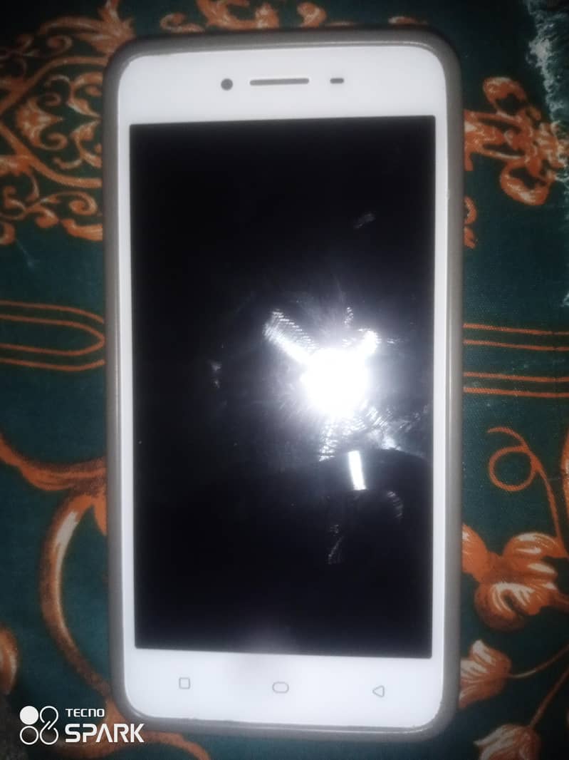 OPPO A37 0