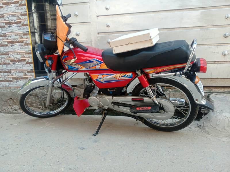 Bilkul new condition 4