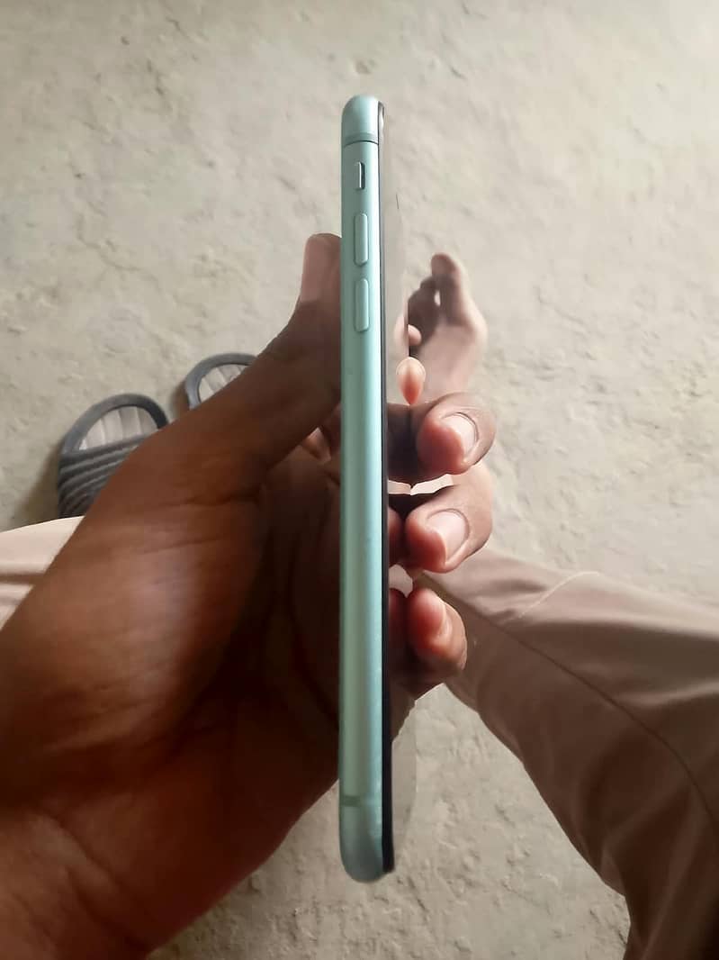 Apple iPhone 11 1