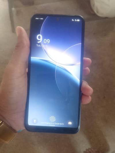Itel S25 6+6 RAm 128 GB Room