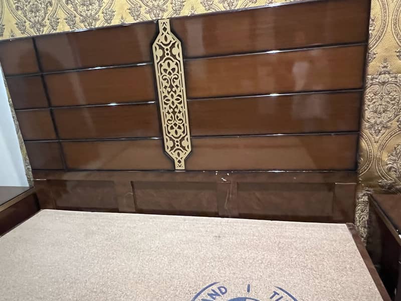 Bed side table and dressing 1
