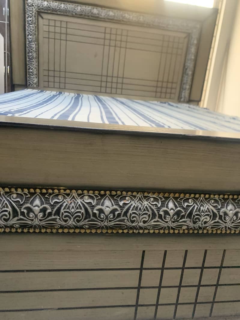 Full King size bed set 4