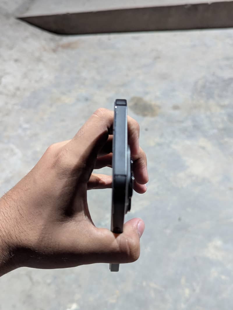 Apple iPhone 14 Pro Max 7