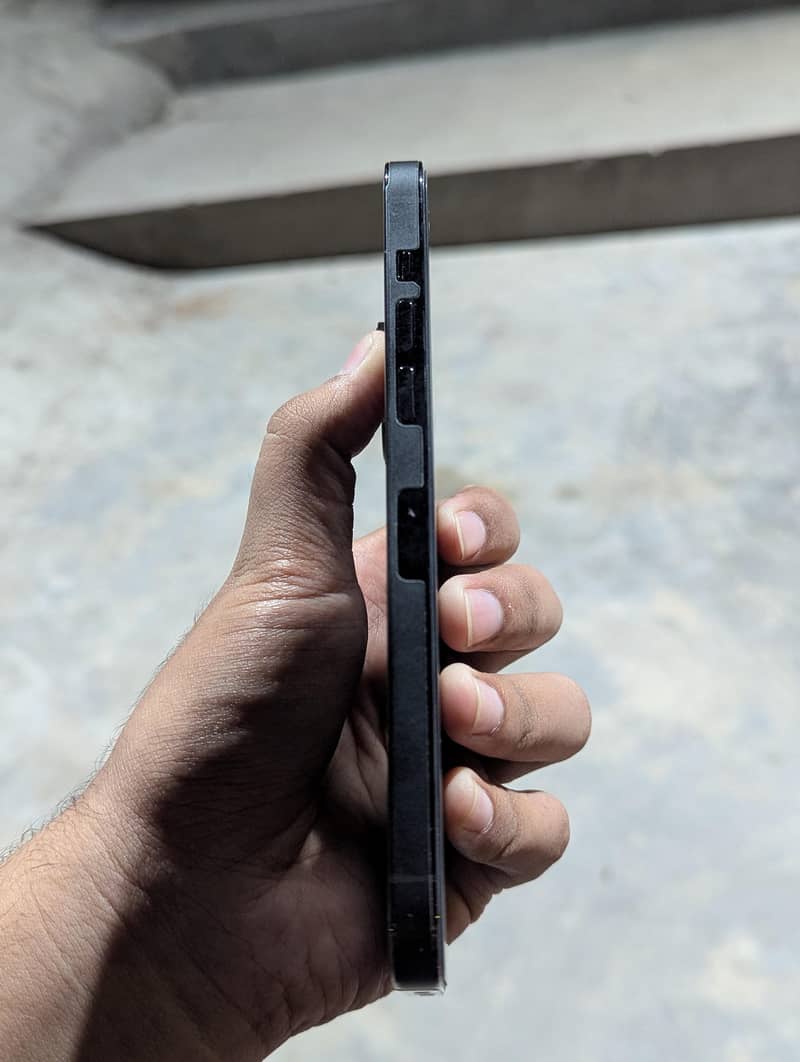 Apple iPhone 14 Pro Max 8