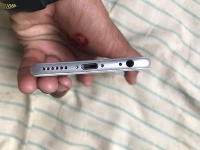 Apple iPhone 6