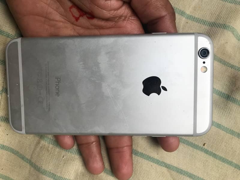 Apple iPhone 6 3