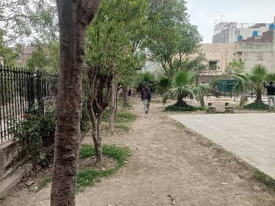 Ideal Location Plot Investment Price Near Main Walton Road Near Beacon House School, And Package Mall