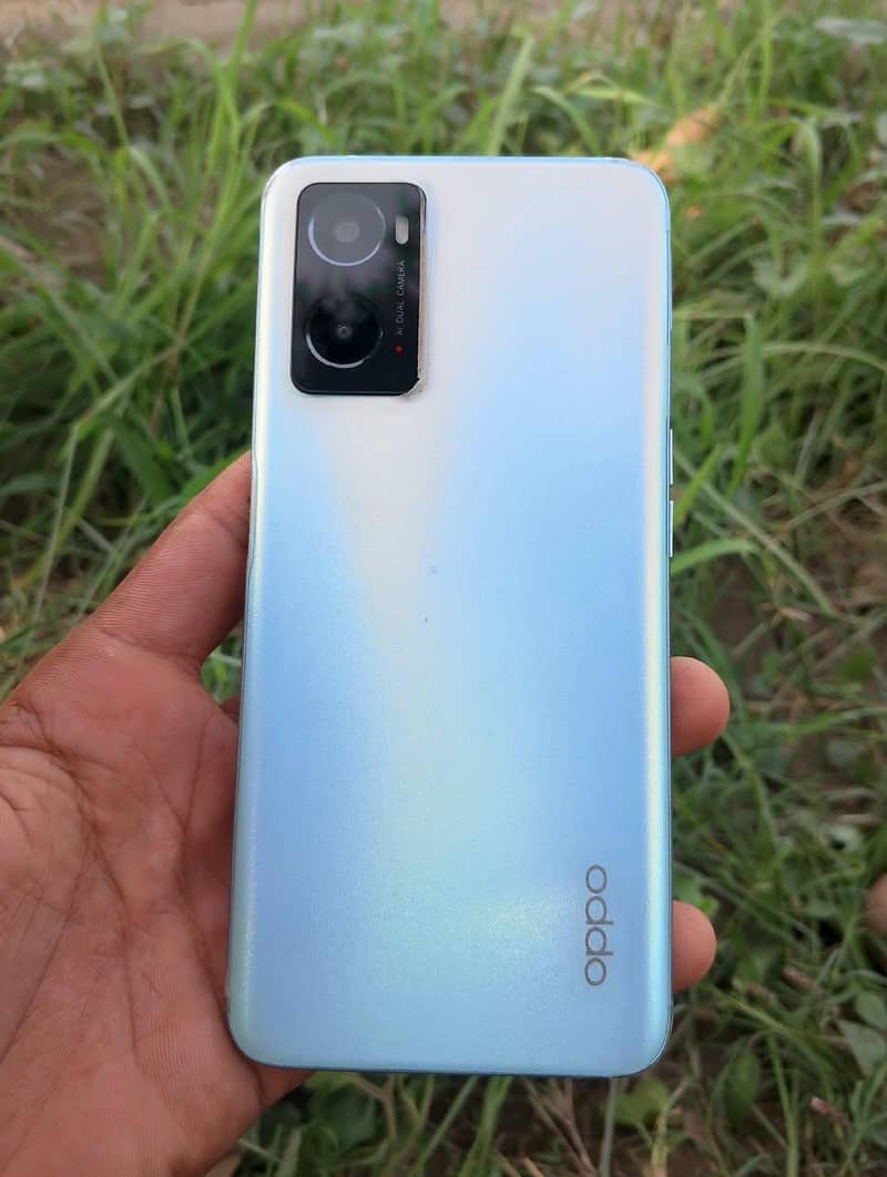 OPPO A76 7
