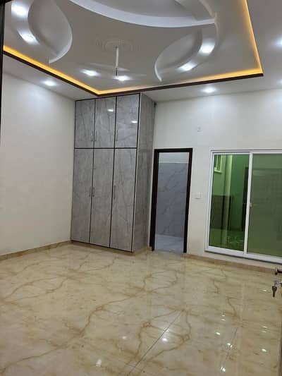 Ideal Location Near Main Road All Connections House