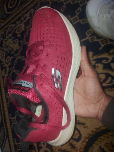 Skechers Shoes for Sale – Original & Good Condition