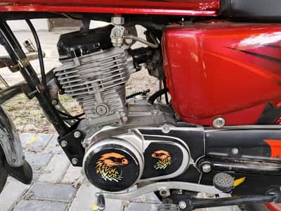 Honda 125 Good condition. all documents clear Hain.