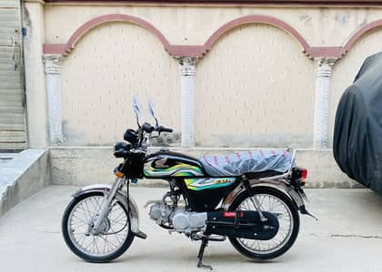 Honda CD70cc 2023Model total genuine Brand-new condition 2024