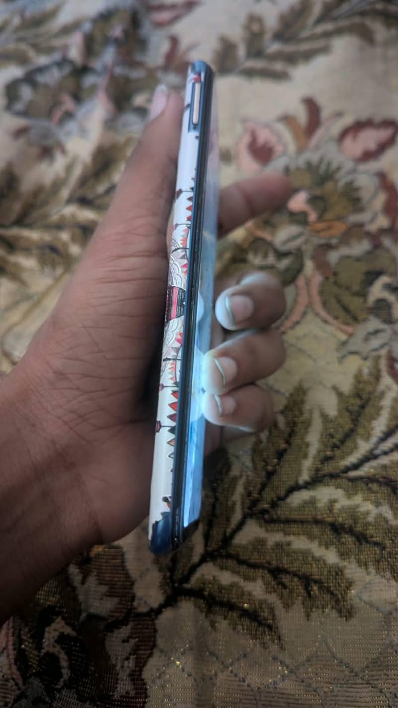 Xiaomi Redmi Note 10S 3
