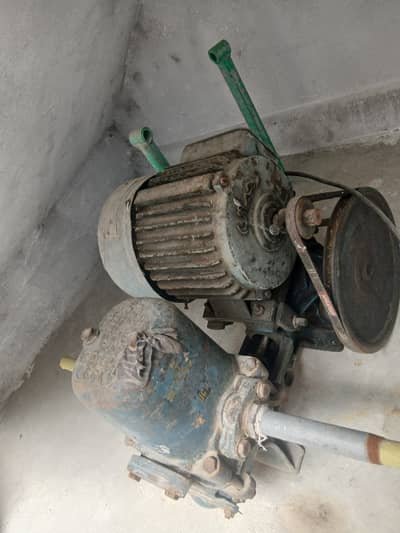 Donkey pump water suction