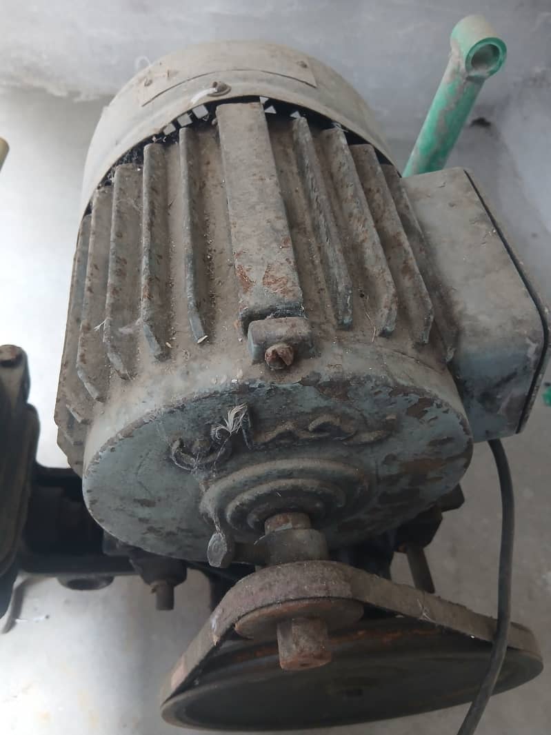 Donkey pump water suction 1