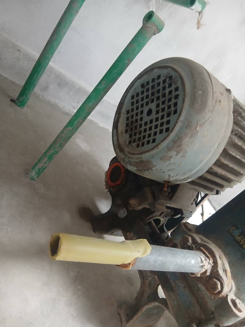 Donkey pump water suction 2