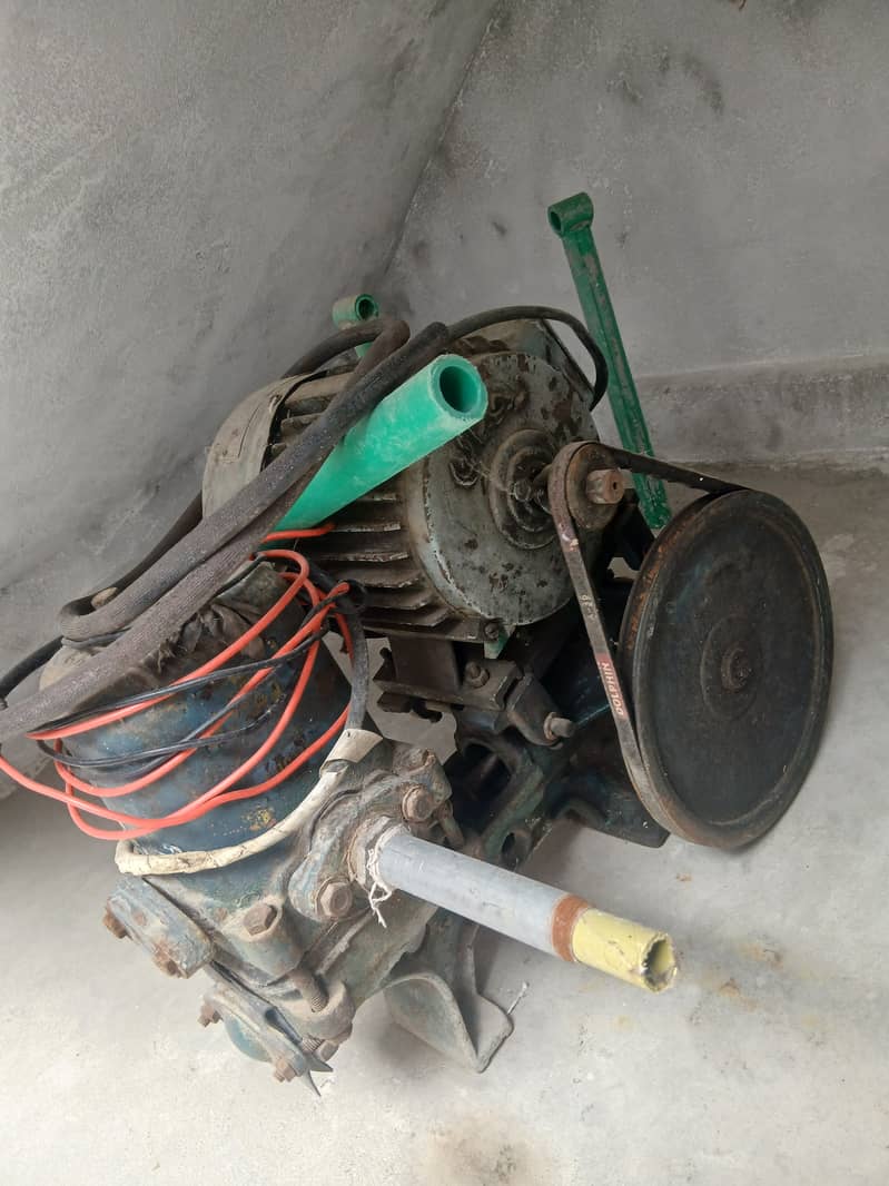 Donkey pump water suction 4