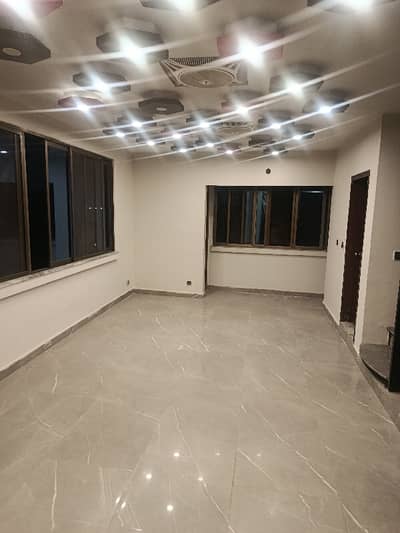 1350 Sqft Office Available For Rent Near Liberty Market Gulberg