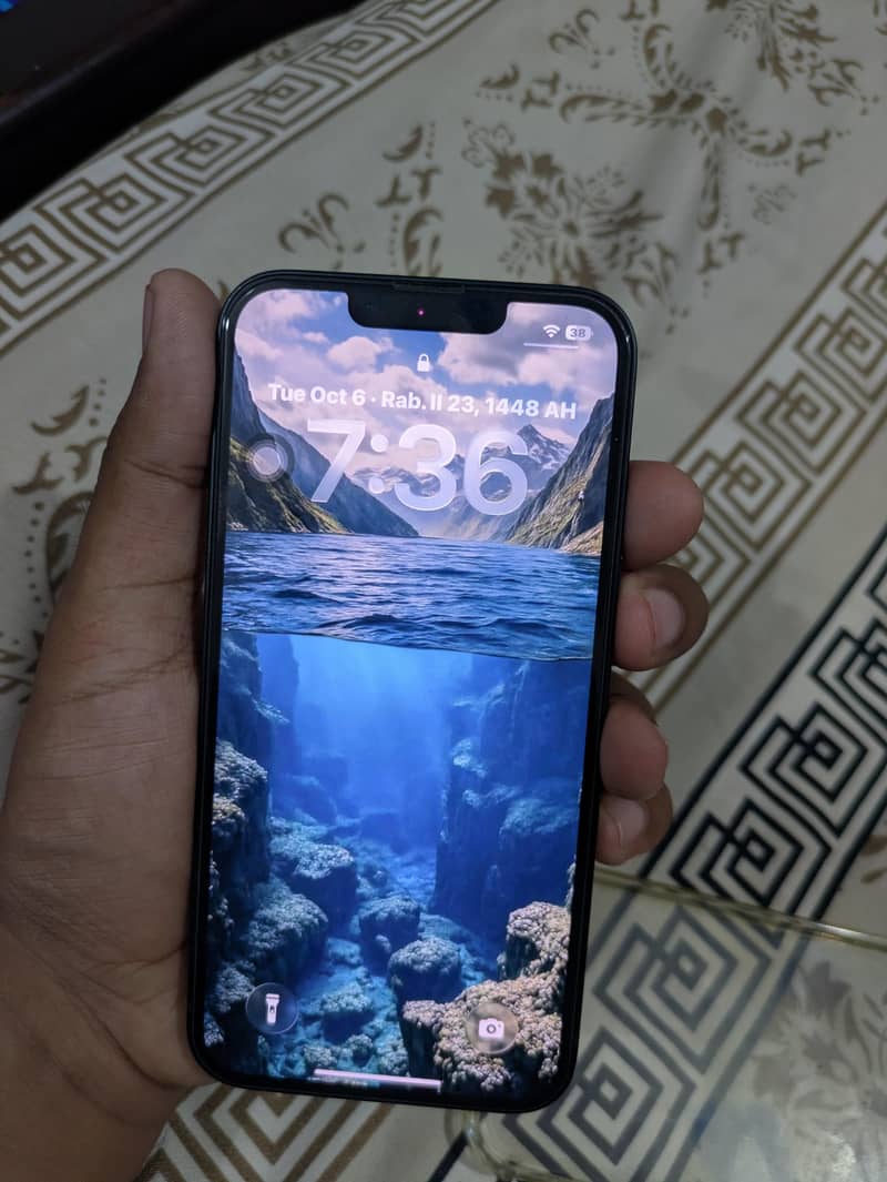 Apple iPhone 14 1