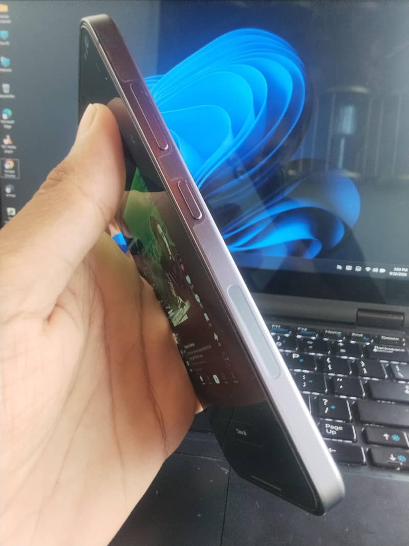 Samsung S24 2