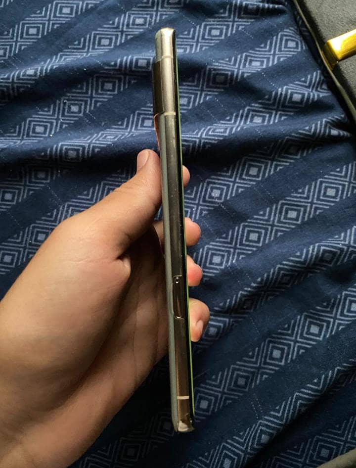 Google pixel 7 pro 2