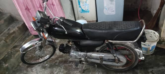 Motorcycle urgent sale 70cc