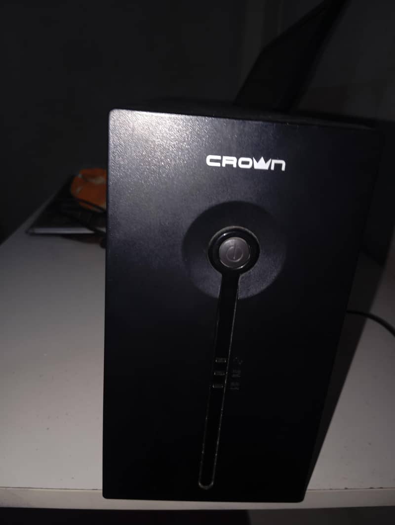 Crown 1200VA PC UPS 0