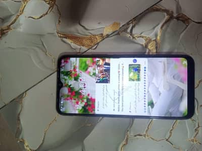 Infinix Hot 8