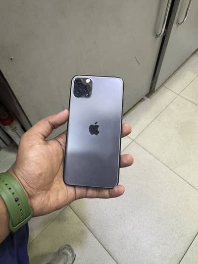 Apple iPhone 11 Pro Max In Lush condition Exchange offer Available