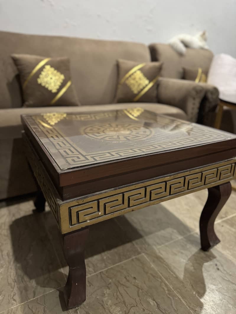 Centre table 2000 only 2