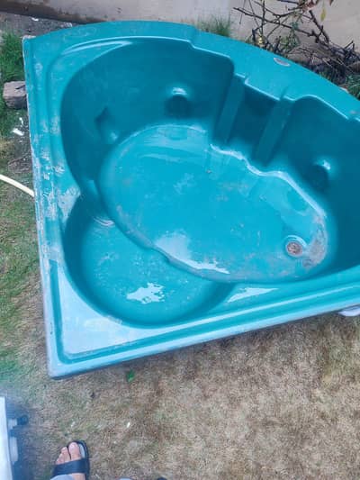106 Weatherby Luna Sanitary/bathroom