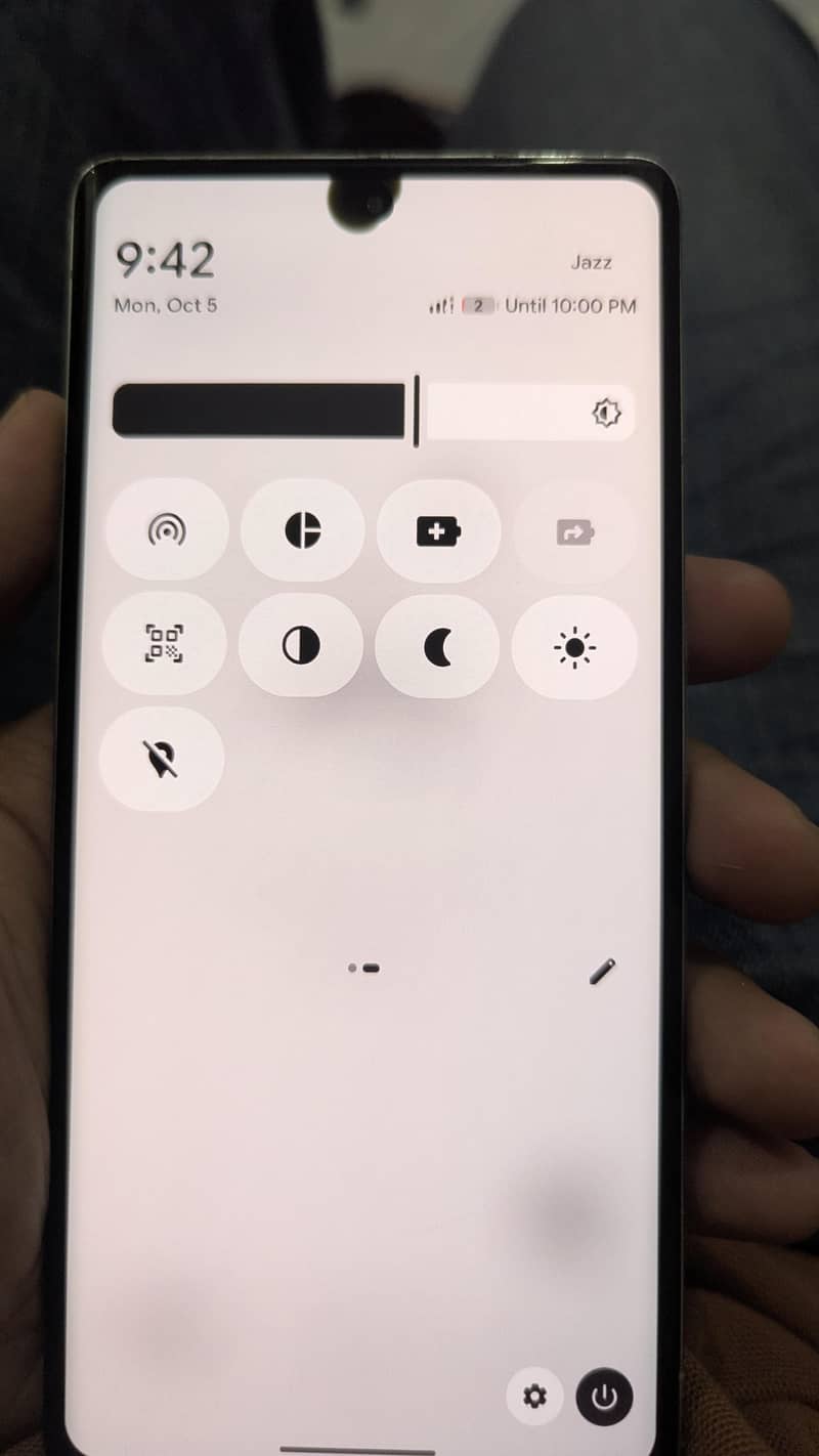 google pixel 7 pro dot panel 1