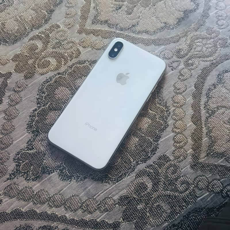 Apple iPhone X 0