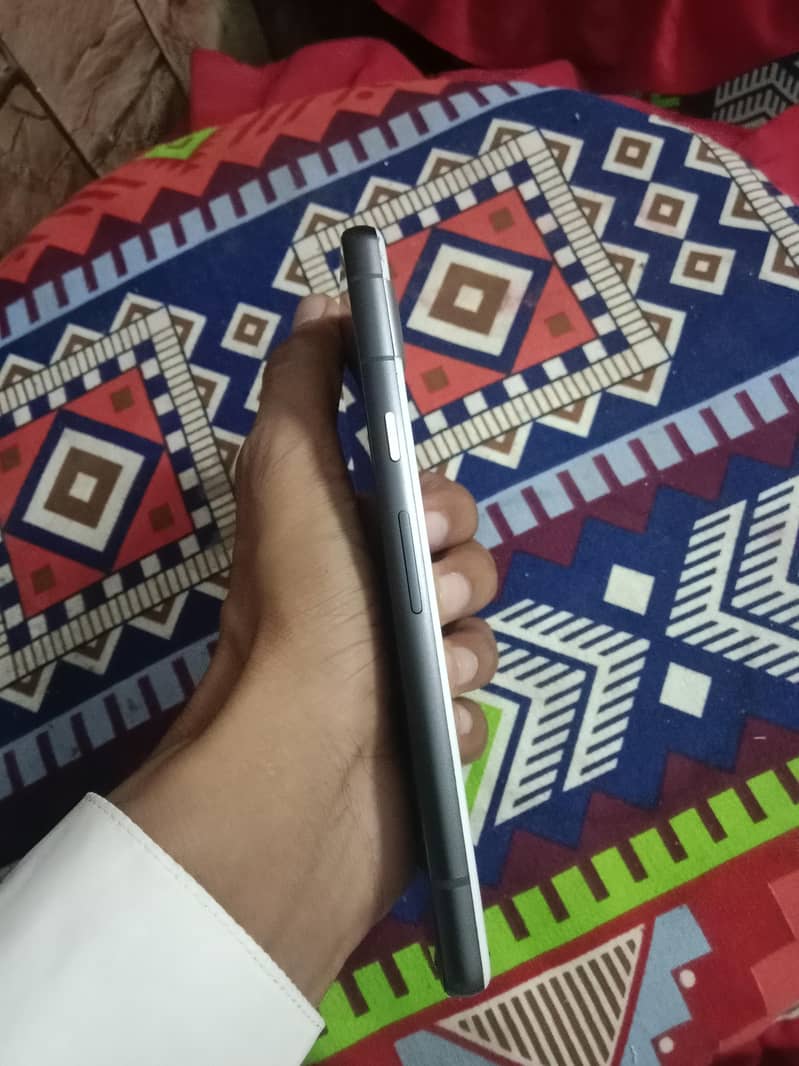 Google Pixel 7a 3