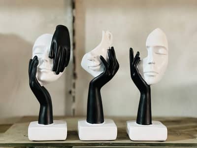 Home decoration item's