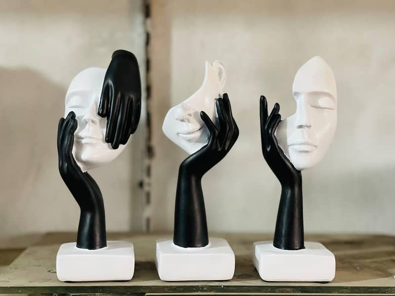 Home decoration item's 0