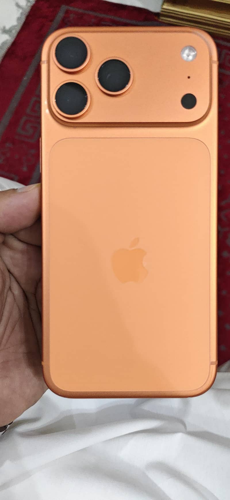 Apple iPhone 17 Pro Max 3