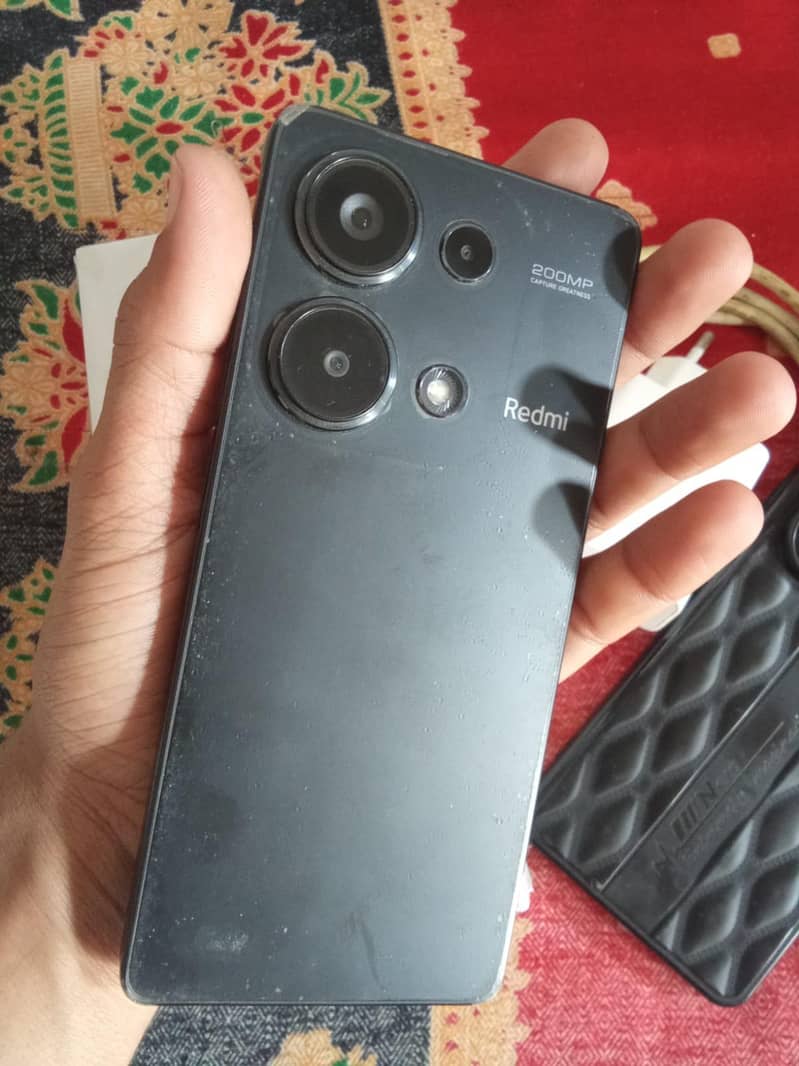 Xiaomi Redmi Note 13 Pro 1