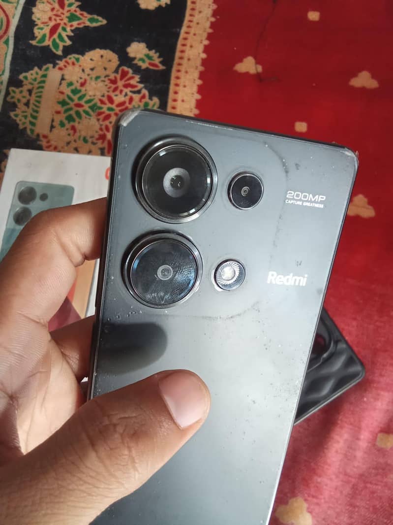 Xiaomi Redmi Note 13 Pro 3
