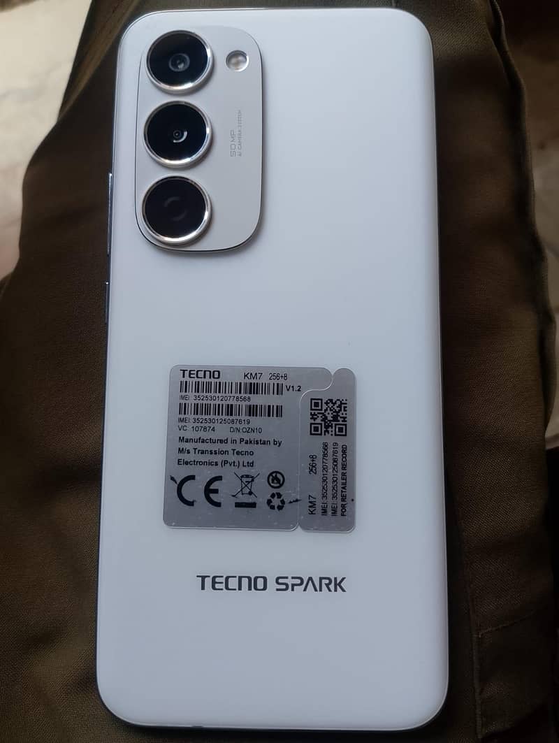 Tecno spark 40 pro plus 0