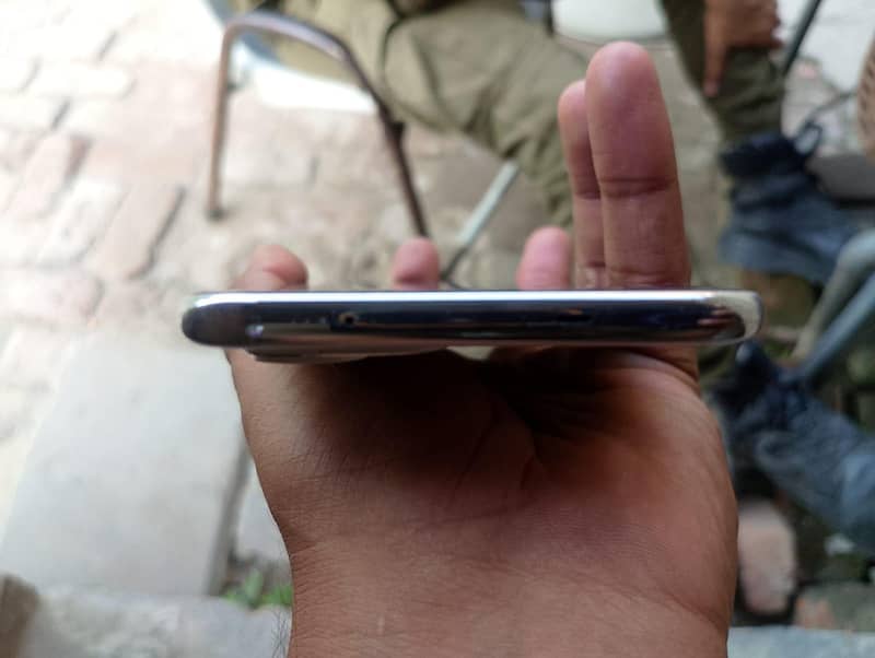 Tecno spark 40 pro plus 13
