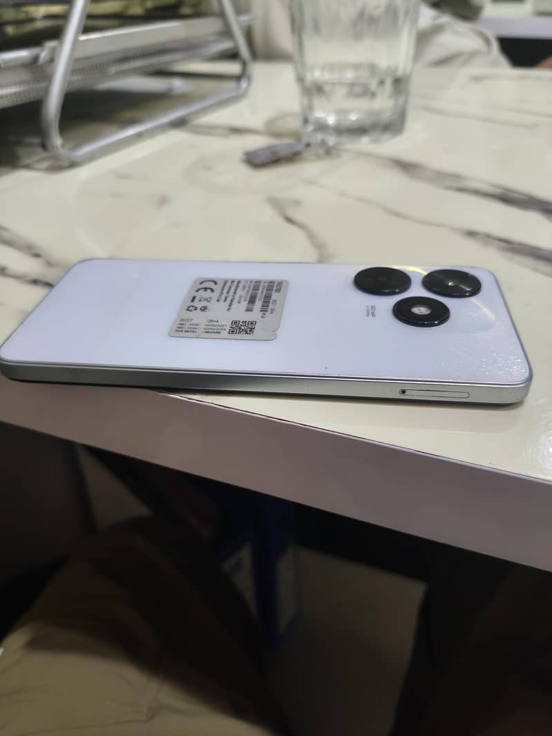 Tecno Spark 20C 3