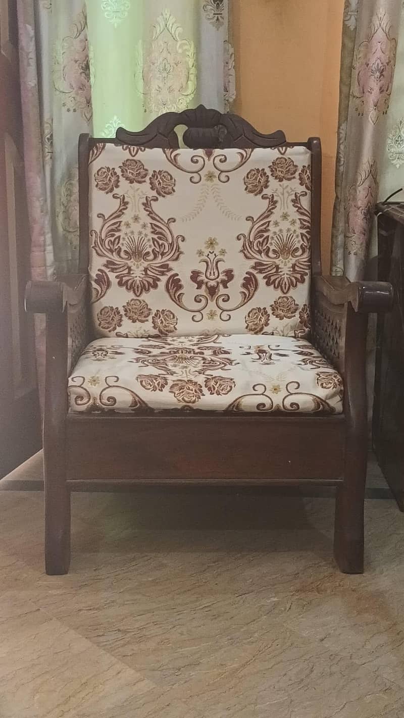 sofa set. 2
