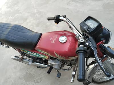 cd70 22/23 model totally genuine bike