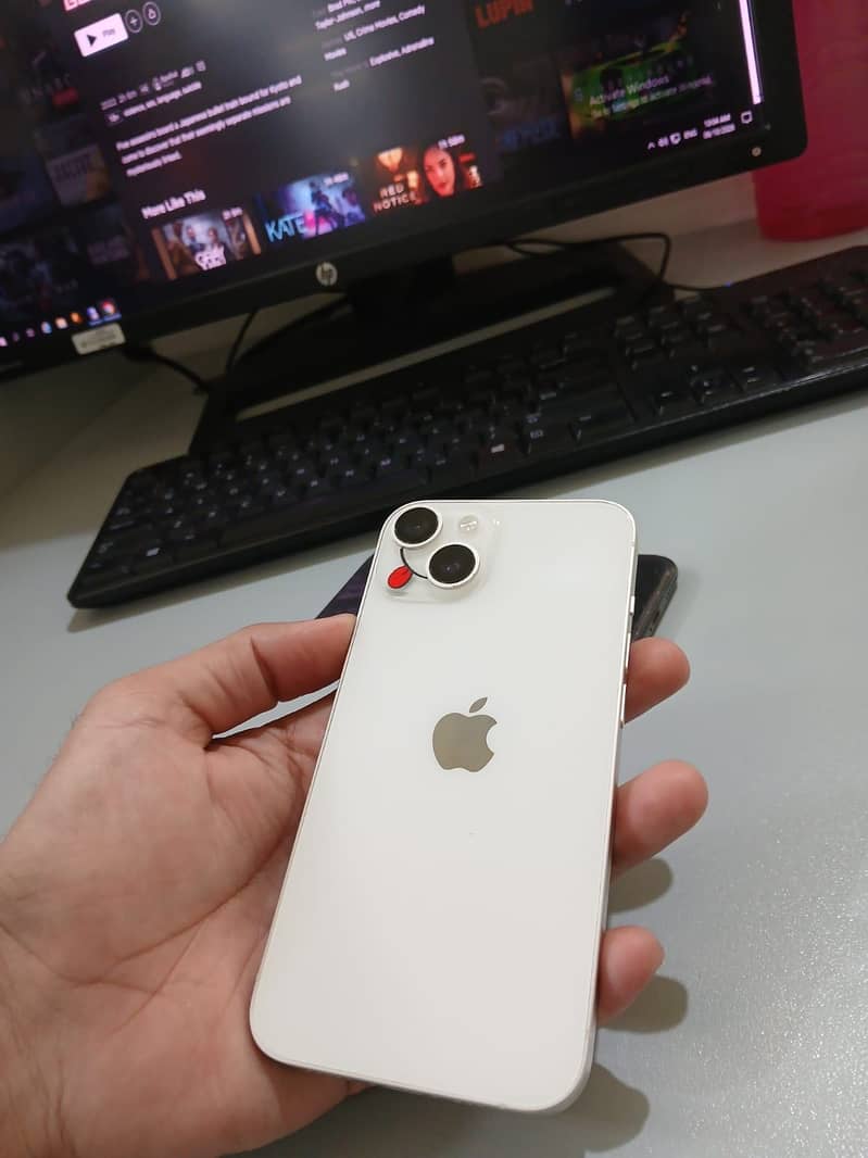 Apple iPhone 14 jv 1