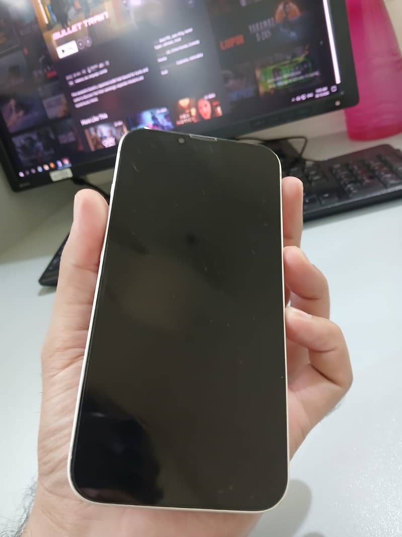 Apple iPhone 14 jv 3