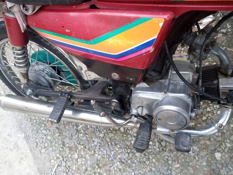HOnda CD-70 2012 Model 5